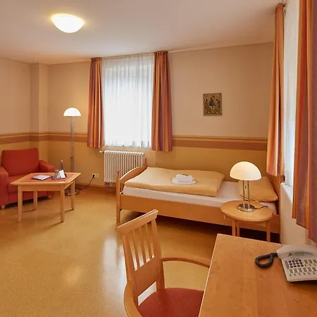Pensión Priester- Und Gastehaus Marienau Vallendar