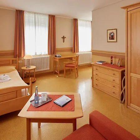 Pensión Priester- Und Gastehaus Marienau *