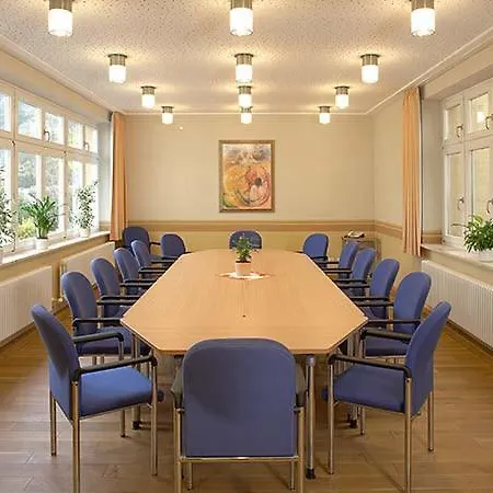 Priester- Und Gastehaus Marienau *