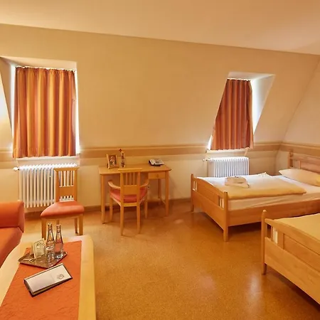 Priester- Und Gastehaus Marienau Πανσιόν *