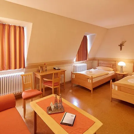 Priester- Und Gastehaus Marienau Vallendar