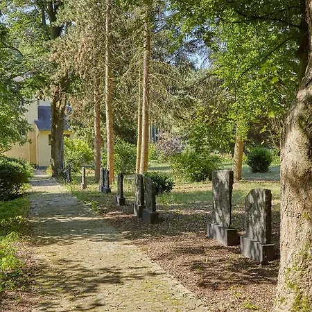 Priester- Und Gastehaus Marienau