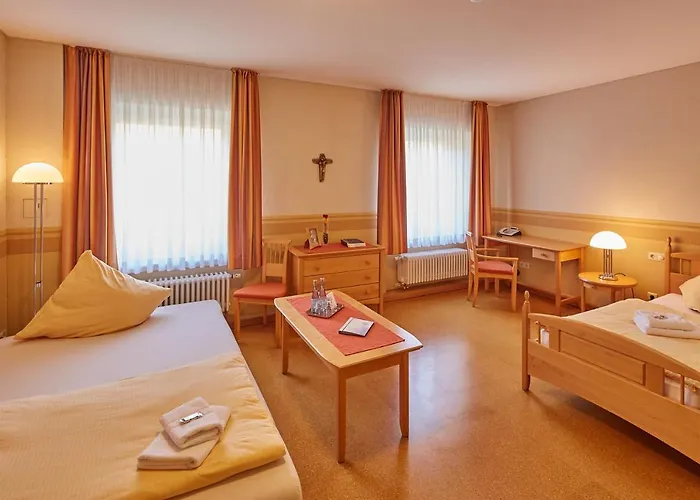 Priester- Und Gastehaus Marienau *