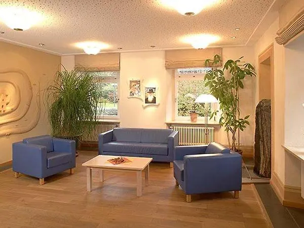 Priester- Und Gastehaus Marienau * 발렌다