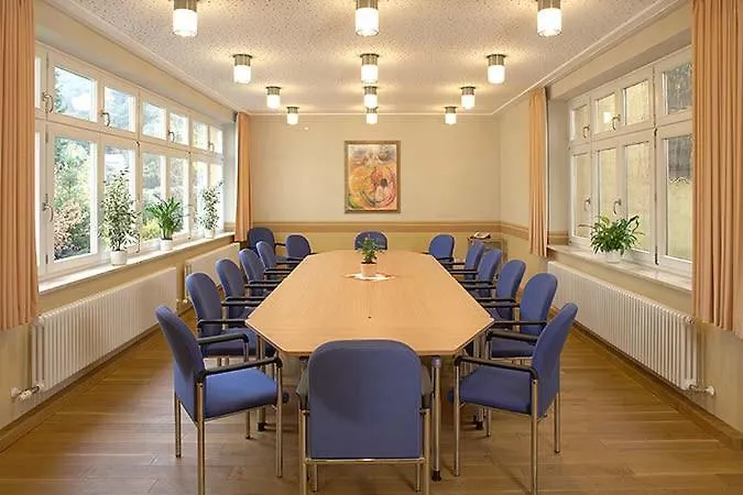 Priester- Und Gastehaus Marienau *