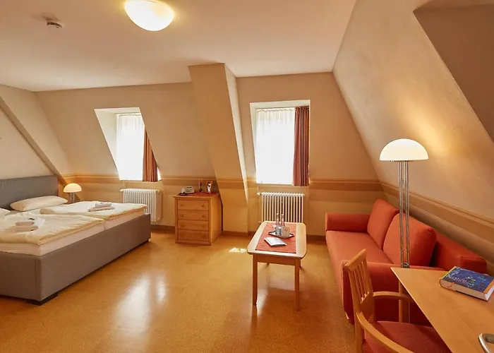 Priester- Und Gastehaus Marienau 게스트하우스 발렌다