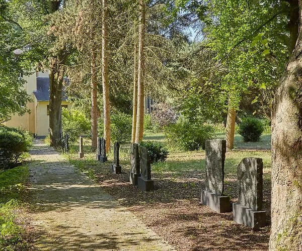 Priester- Und Gastehaus Marienau