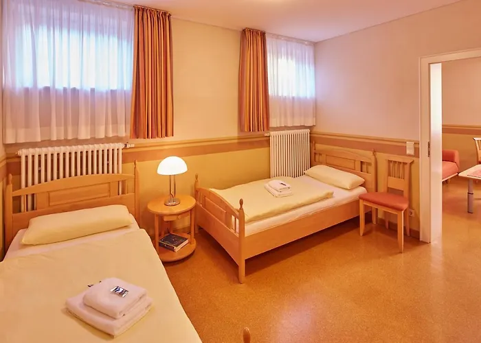 Priester- Und Gastehaus Marienau 게스트하우스 *