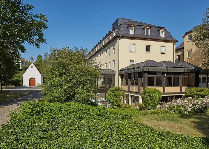 Priester- Und Gastehaus Marienau 게스트하우스 발렌다