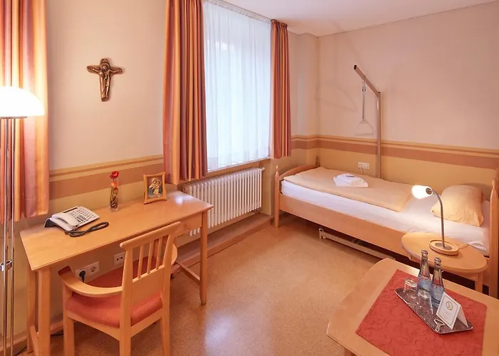 Priester- Und Gastehaus Marienau *